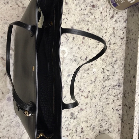 Like NEW Kate spade purse - Picture 3 of 5